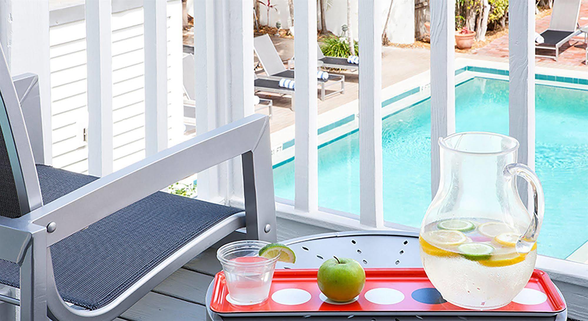 Nyah - Adult Exclusive Bed and Breakfast Key West Buitenkant foto