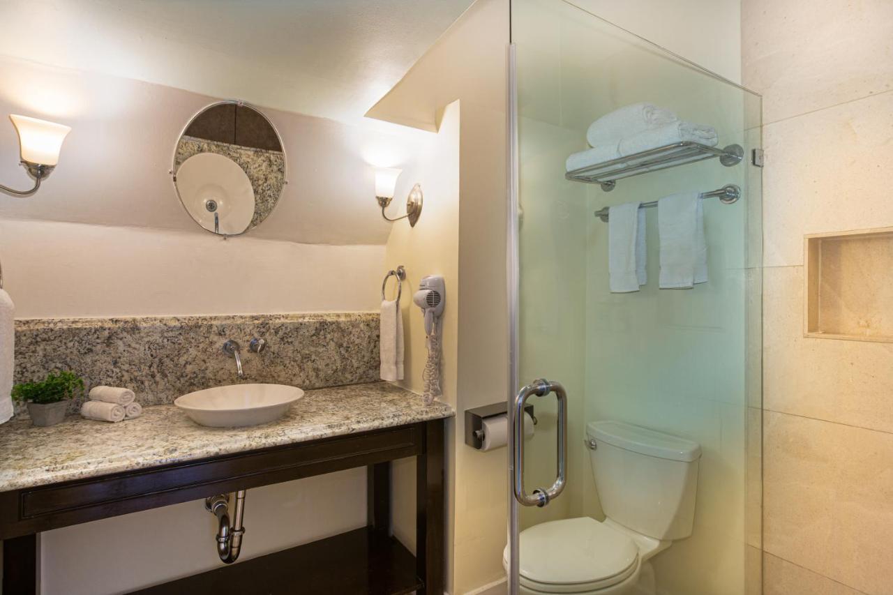 Nyah - Adult Exclusive Bed and Breakfast Key West Buitenkant foto